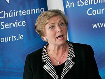 Justice Minister backs PSNI...